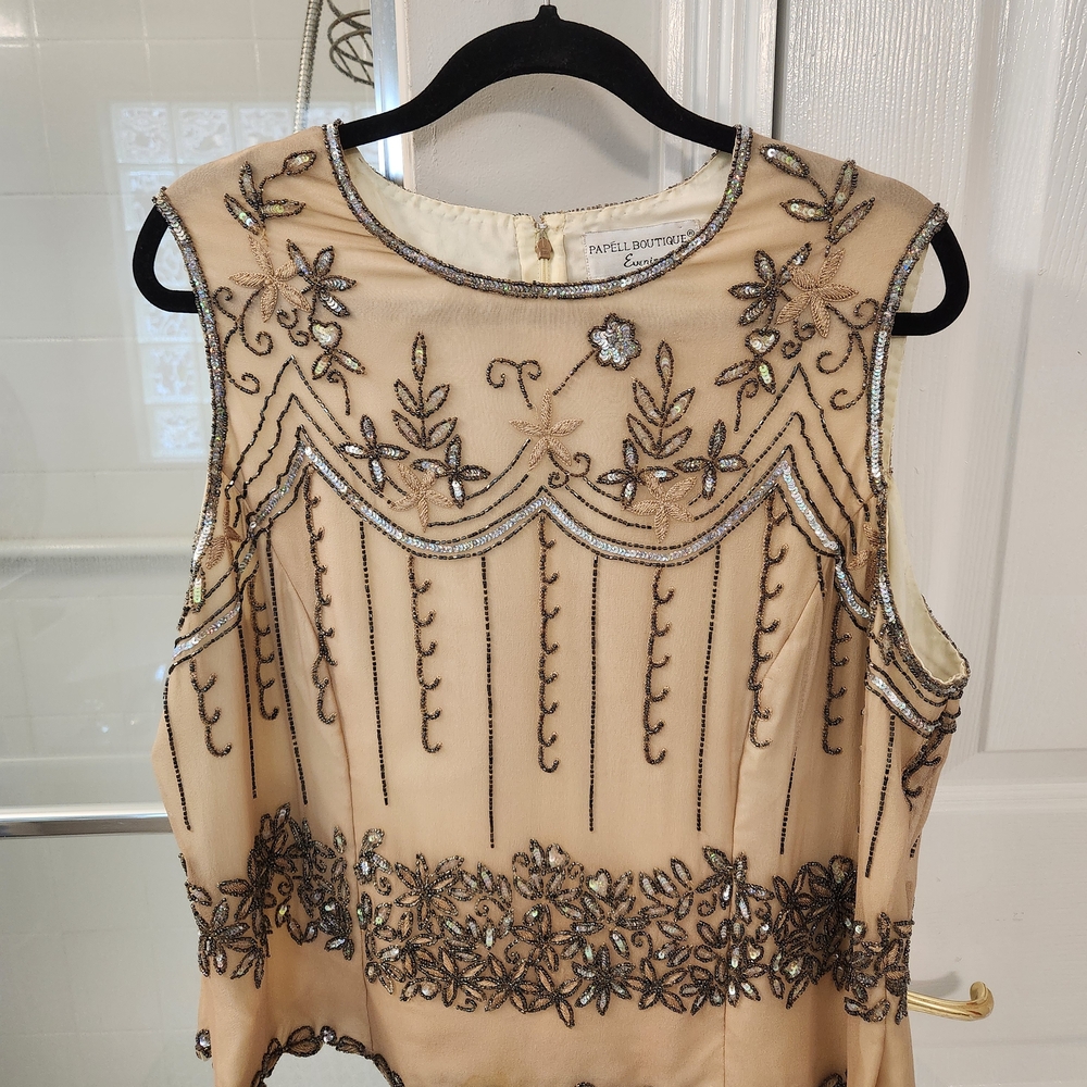 FINAL REDUCTION Boutique Silk Beaded Cream Floral Sleeveless Top